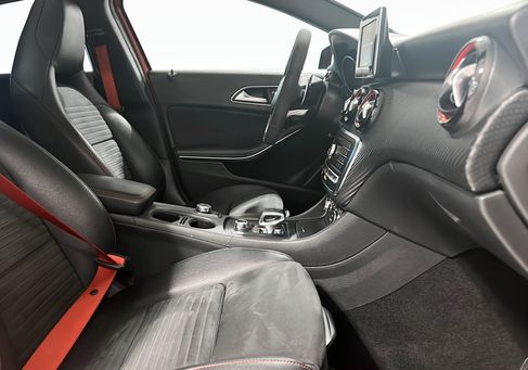 Mercedes-Benz A 45 AMG, 2018