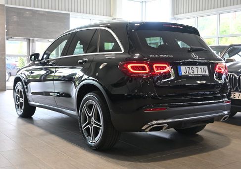 Mercedes-Benz GLC 300, 2022