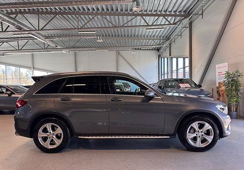 Mercedes-Benz GLC 220, 2017