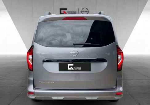 Nissan Townstar, 2025 3