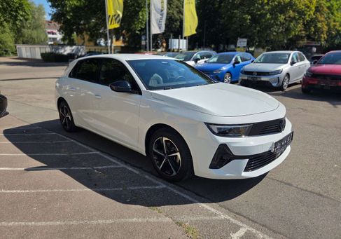 Opel Astra, 2025
