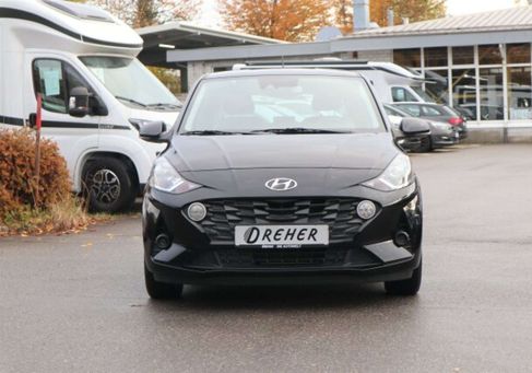 Hyundai i10, 2022