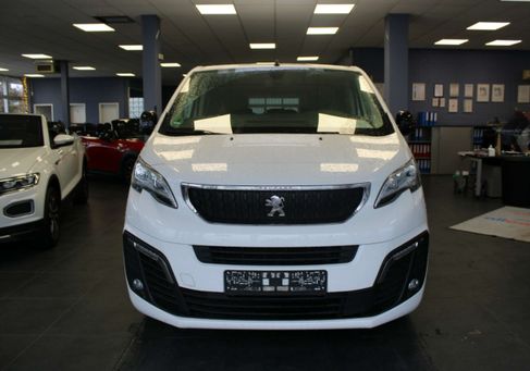 Peugeot Traveller, 2022