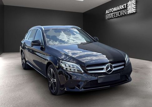 Mercedes-Benz C 300, 2021