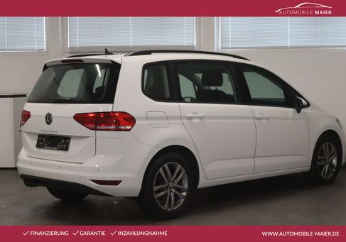 Volkswagen Touran, 2023 2