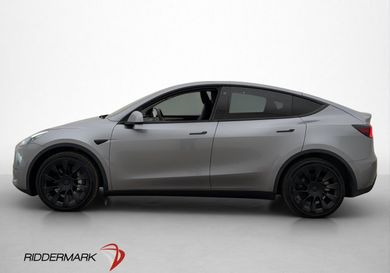 Tesla Model Y, 2024