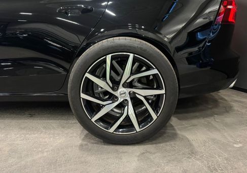 Volvo V60, 2019
