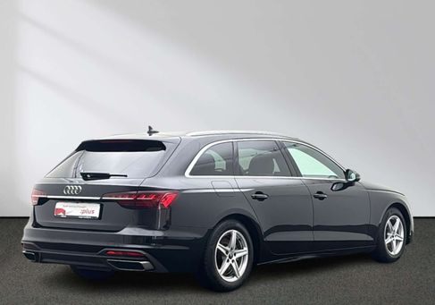 Audi A4, 2022