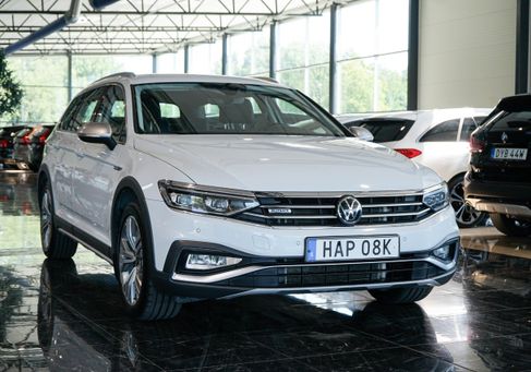 Volkswagen Passat, 2022