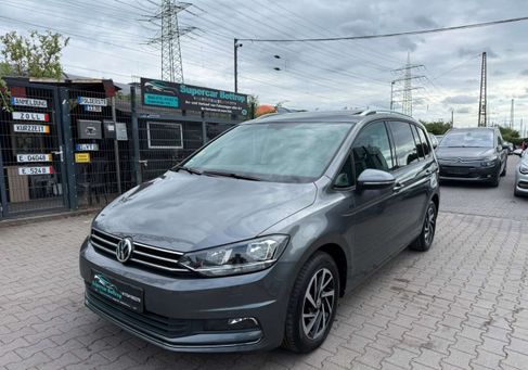 Volkswagen Touran, 2018 3