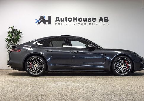 Porsche Panamera, 2018