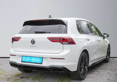 Volkswagen Golf, 2024 3