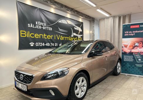 Volvo V40 Cross Country, 2014