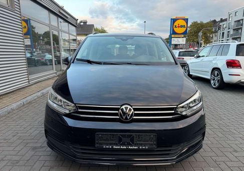 Volkswagen Touran, 2023 2