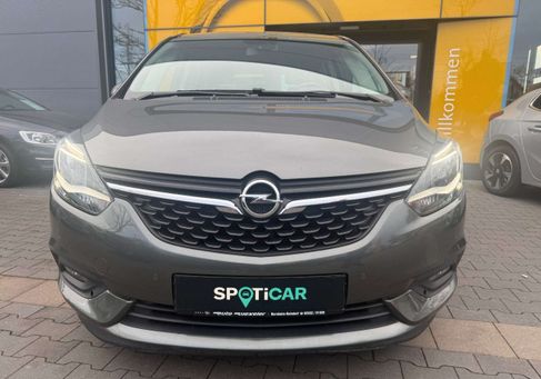 Opel Zafira, 2018