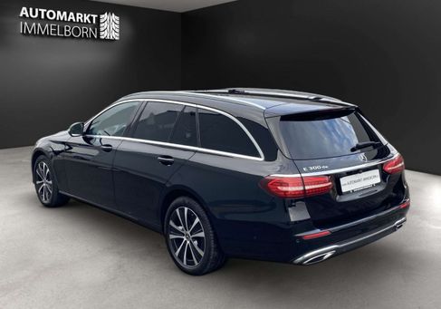Mercedes-Benz E 300, 2020 3