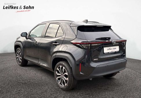 Toyota Yaris Cross, 2025