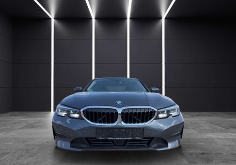 BMW 320, 2020
