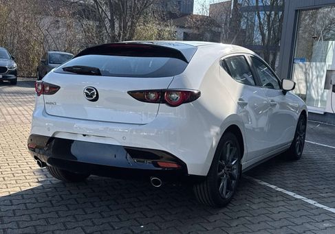 Mazda 3, 2026