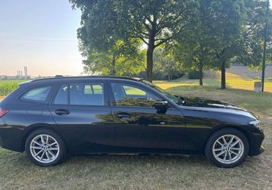 BMW 318, 2025