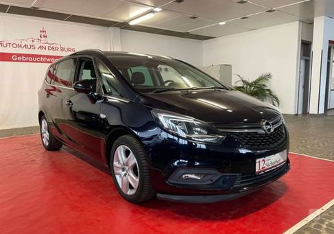 Opel Zafira, 2018