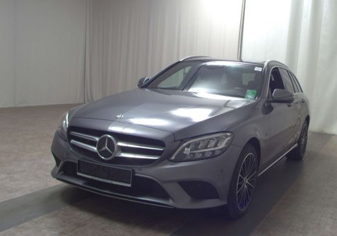 Mercedes-Benz C 300, 2020