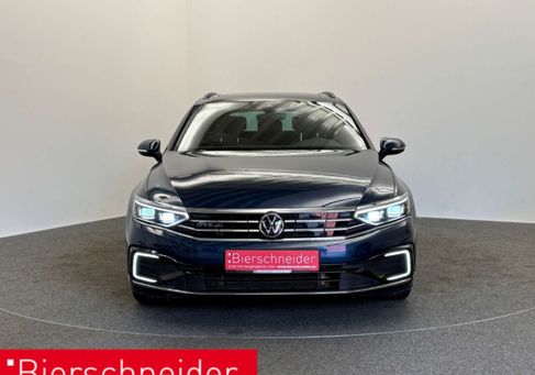 Volkswagen Passat, 2021