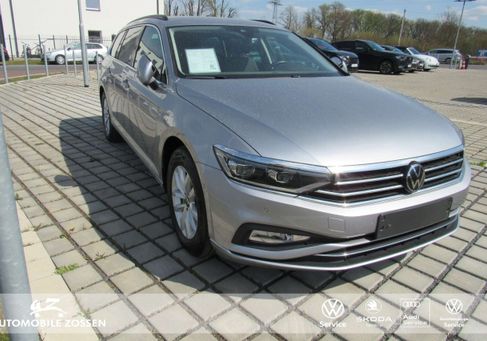 Volkswagen Passat, 2022 2