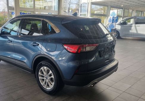 Ford Kuga, 2022