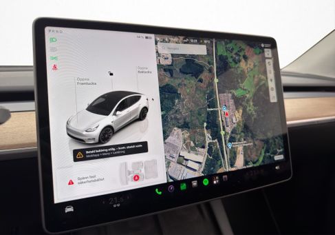 Tesla Model Y, 2022