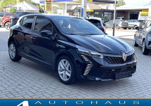Renault Clio, 2025
