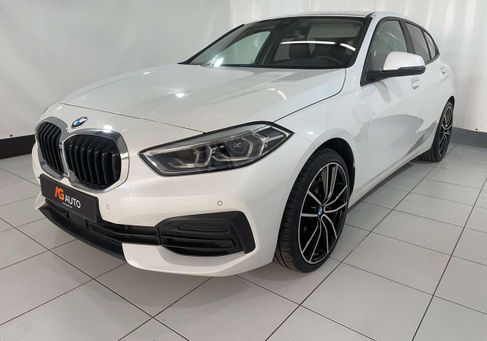 BMW 1 Serija, 2021