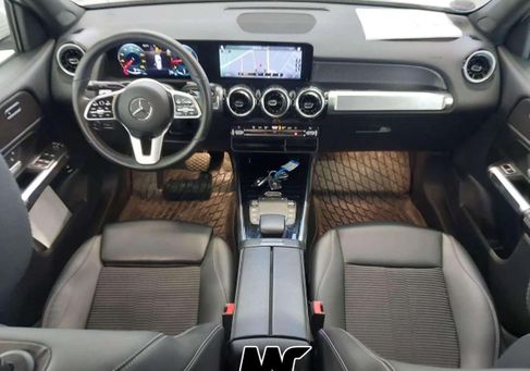 Mercedes-Benz GLB 200, 2023