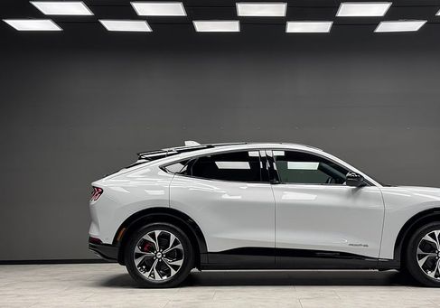 Ford Mustang Mach-E, 2022