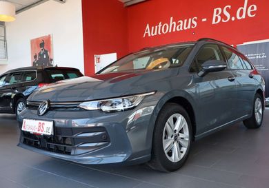 Volkswagen Golf, 2025