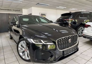 Jaguar XF, 2022