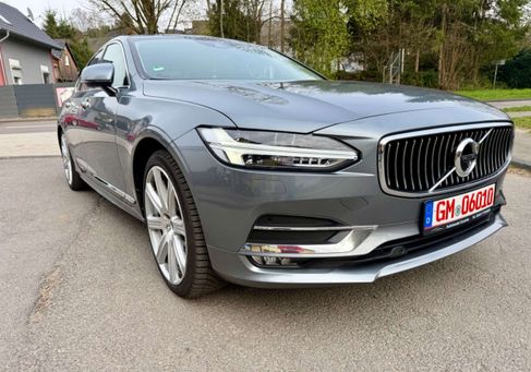 Volvo S90, 2020