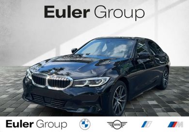 BMW 330, 2021
