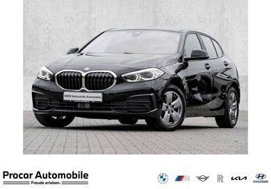 BMW 118, 2023
