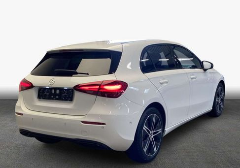 Mercedes-Benz A 180, 2025