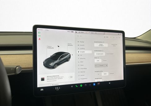 Tesla Model 3, 2021 3
