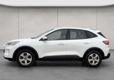 Ford Kuga, 2022
