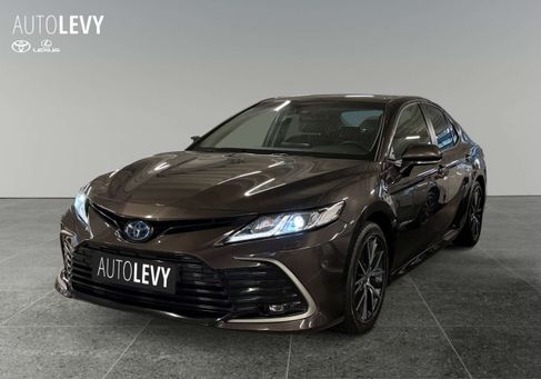 Toyota Camry, 2021 2