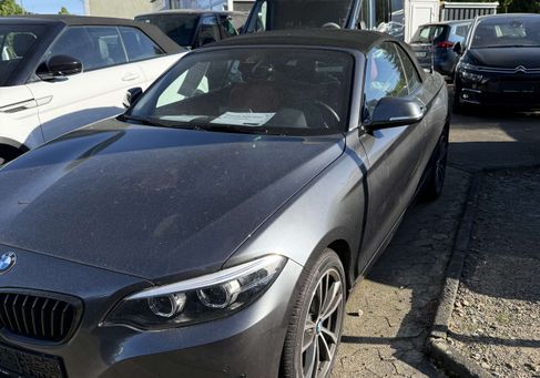 BMW 218, 2019 3