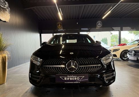 Mercedes-Benz A 250, 2022