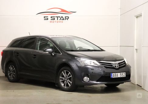 Toyota Avensis, 2013