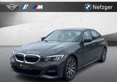 BMW 318, 2022