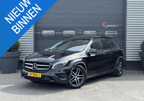 Mercedes-Benz GLA 180, 2016