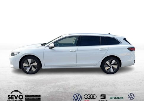 Volkswagen Passat Variant, 2024