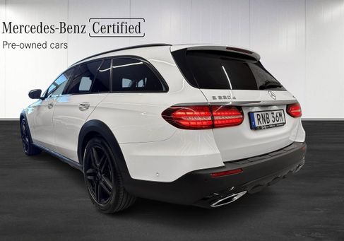 Mercedes-Benz E 220, 2022